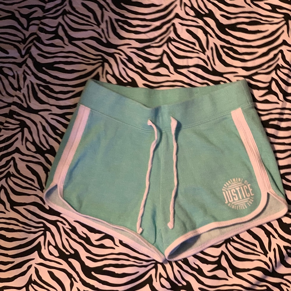 Justice Girls light cotton/poly shorts